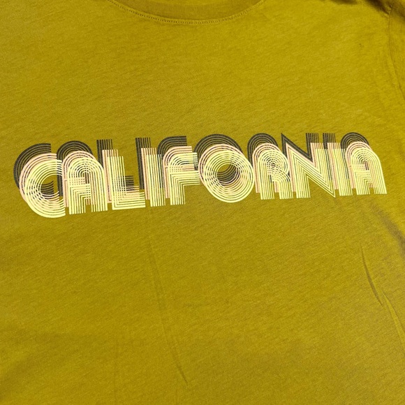 No Curfew “California” Crewneck Graphic Short Sleeve Tee Shirt Army Green Size M - Picture 3 of 5